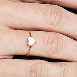 Jennifer Meyer heart ring retails 275 New